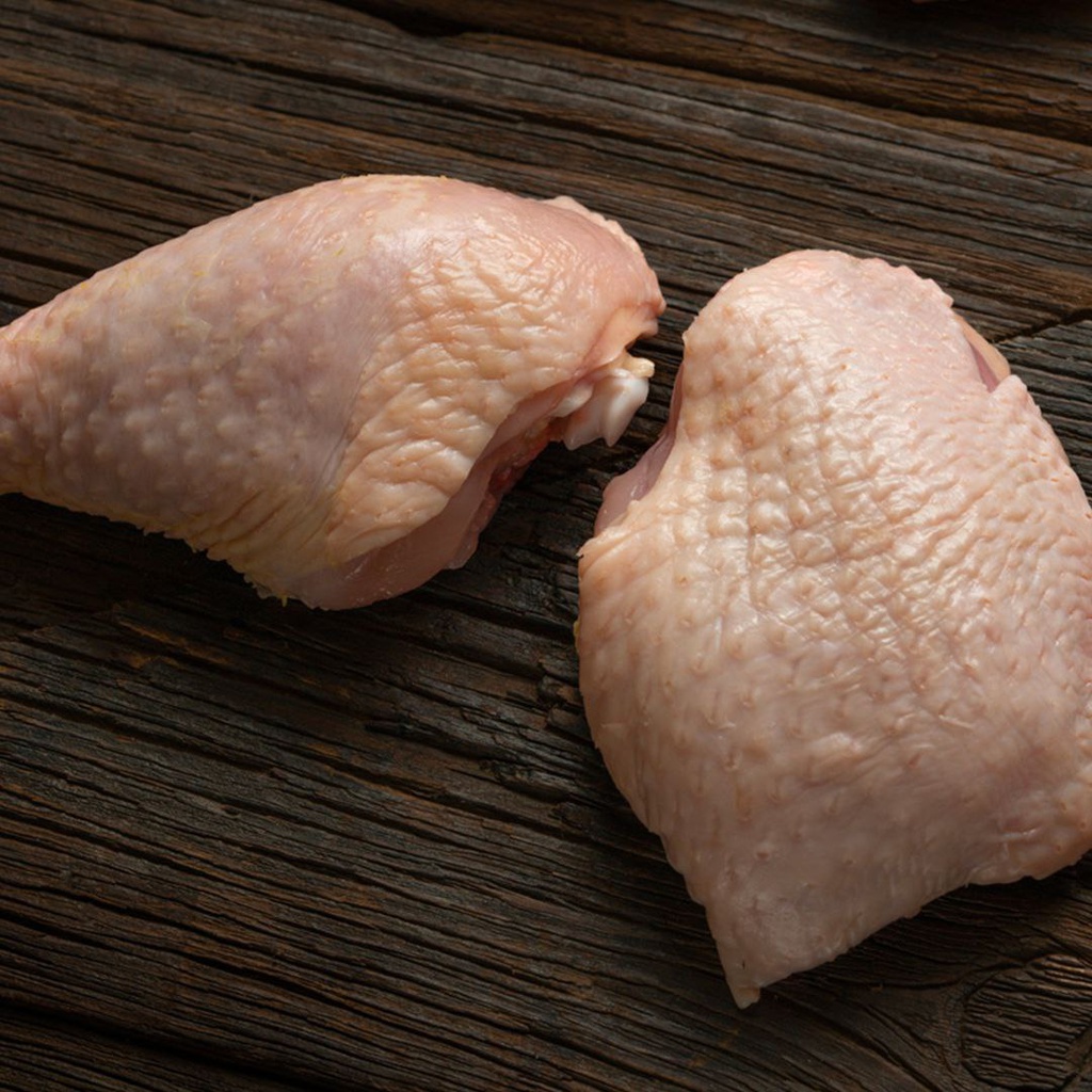 Thigh Chicken (600gr/1.32lbs) - Santa Pradera
